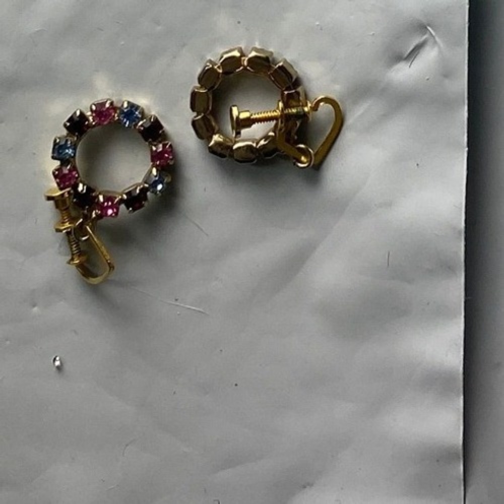 Gold Tone Wreath Charm Earrings with Colorful Rhinestones
